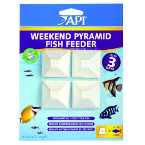 API® Weekend Pyramid Fish Feeder